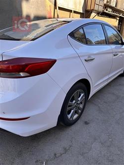 هیوندای ئەلەنترا